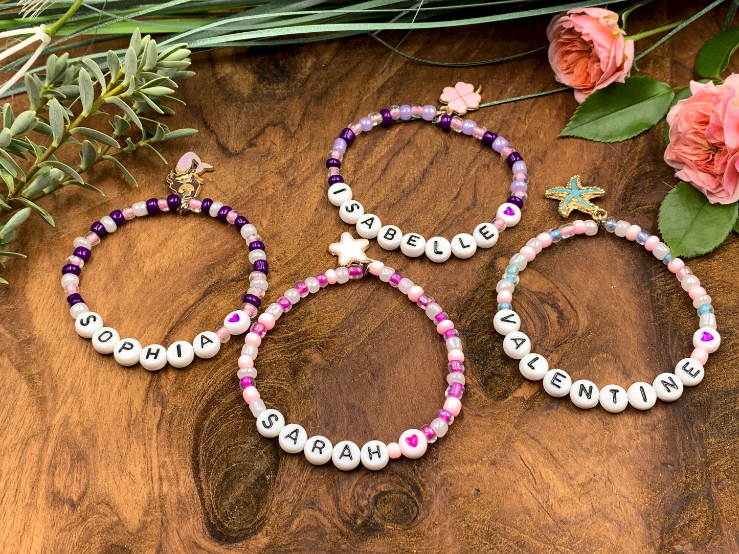 Armband Name Rocailles Glasperlen - Geschenk Kinderarmband für Junge oder Mädchen Namensarmband Lieblingsmensch - viele Farben