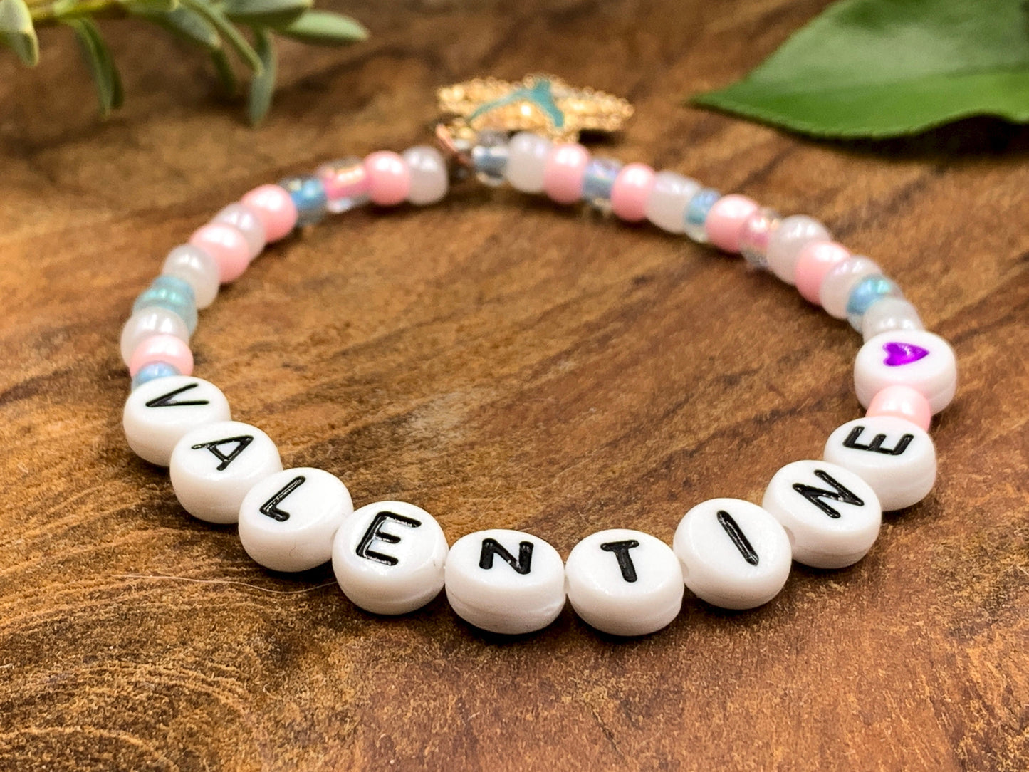 Armband Name Rocailles Glasperlen - Geschenk Kinderarmband für Junge oder Mädchen Namensarmband Lieblingsmensch - viele Farben