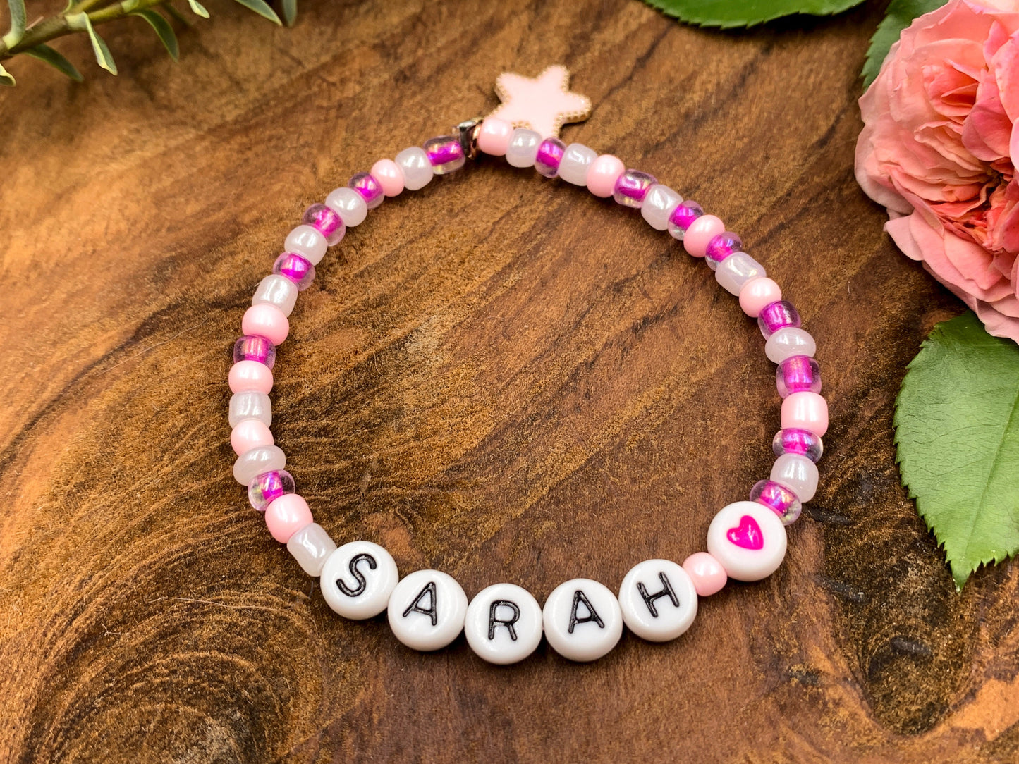 Armband Name Rocailles Glasperlen - Geschenk Mädchen Namensarmband Lieblingsmensch Kinderarmband Perlen - personalisierbar - viele Farben