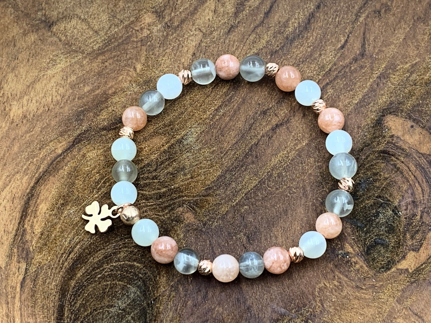 Armband Mondstein verschiedene Varianten Facettenperlen Roségold plated - spirituelles Damenarmband Weiblichkeit Selbstliebe Romantik Liebe