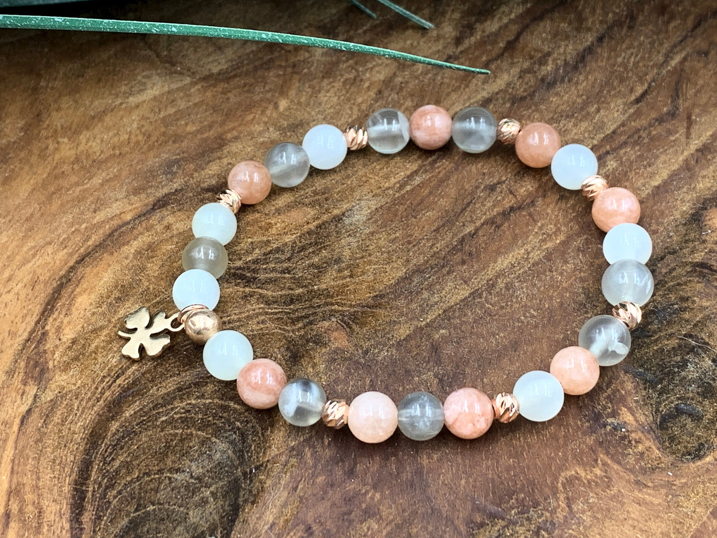 Armband Mondstein verschiedene Varianten Facettenperlen Roségold plated - spirituelles Damenarmband Weiblichkeit Selbstliebe Romantik Liebe