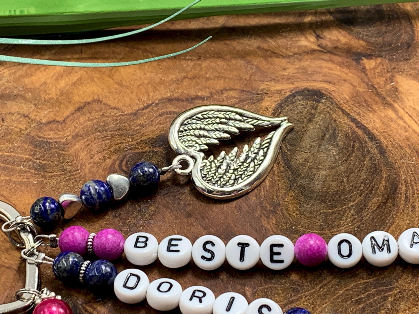 Schlüsselanhänger Beste Oma und Name Edelsteine echt wählbar -  Geschenk für Oma zur Geburt Enkelkind - personalisierbar