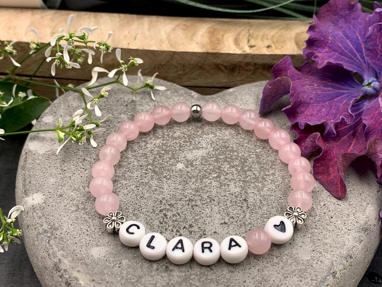 Armband Rosenquarz Clara- Perlenarmband Buchstaben – Geschenk Mama Liebe Mädchen Freundschaft - personalisierbar - diverse Edelsteine