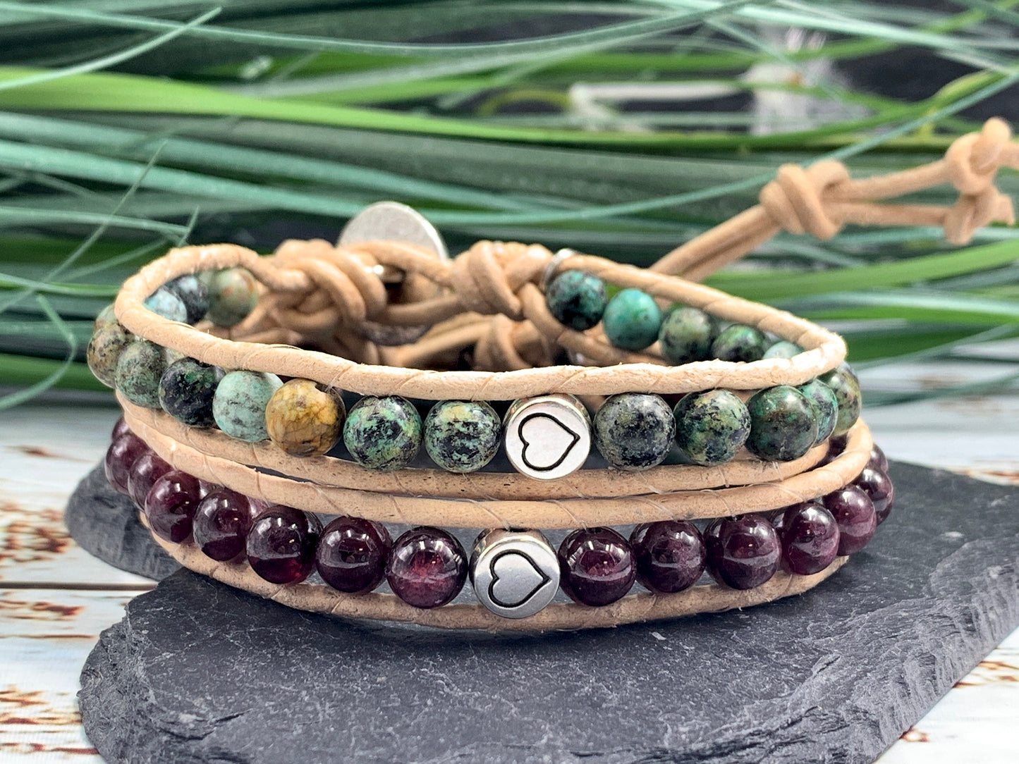 Perlenarmband gewickelt Granat echter Naturstein mit Leder - Herz DQ - Wickelarmband Bohostil - Geschenk Geburtstag Liebe Freundin
