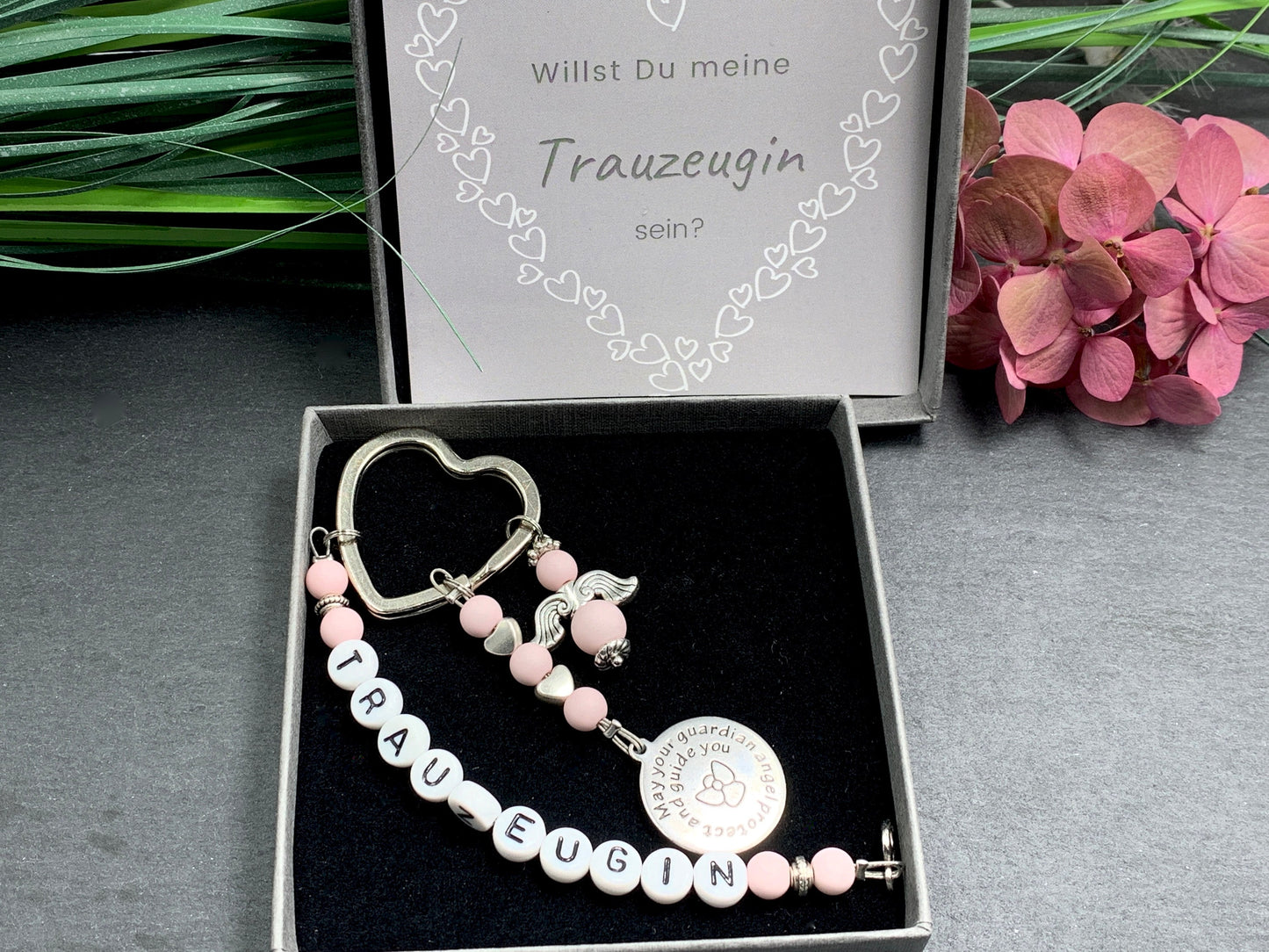 Schlüsselanhänger Trauzeugin Rosa Acryl - Geschenk Frage Trauzeugin Brautjungfer Team Braut JGA - viele eben - Edelsteine möglich