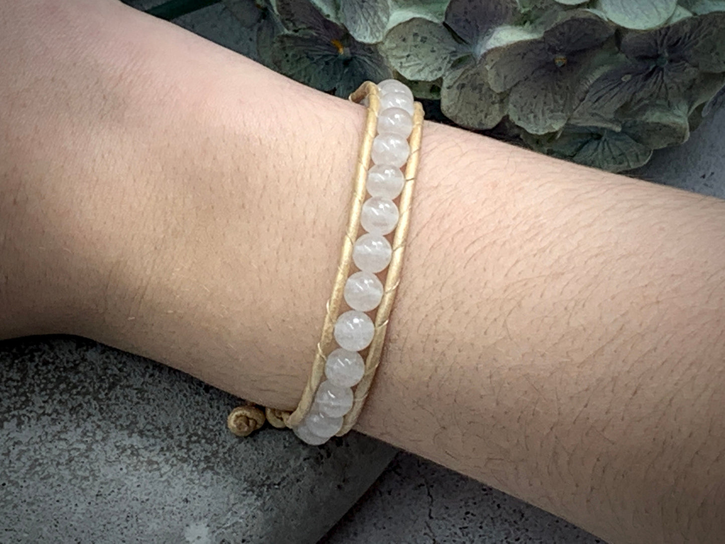 Wickelarmband Mondstein und Leder Vintage Stil - Bohoarmband Festivalstil- viele Edelsteine möglich - Geschenk Perlenarmband Damen Herren