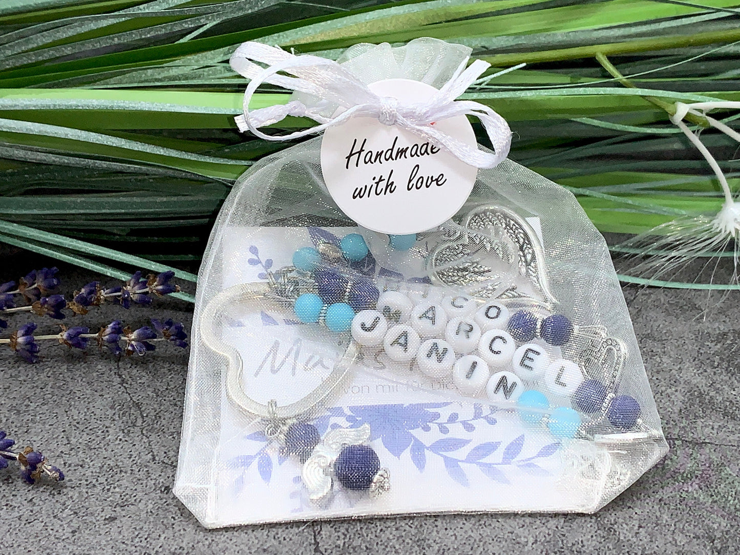 Schlüsselanhänger Name der Kinder - Perlen Acryl bis 5 Namen möglich -  Geschenk Mama Oma Familie Liebe -  viele Farben - personalisierbar