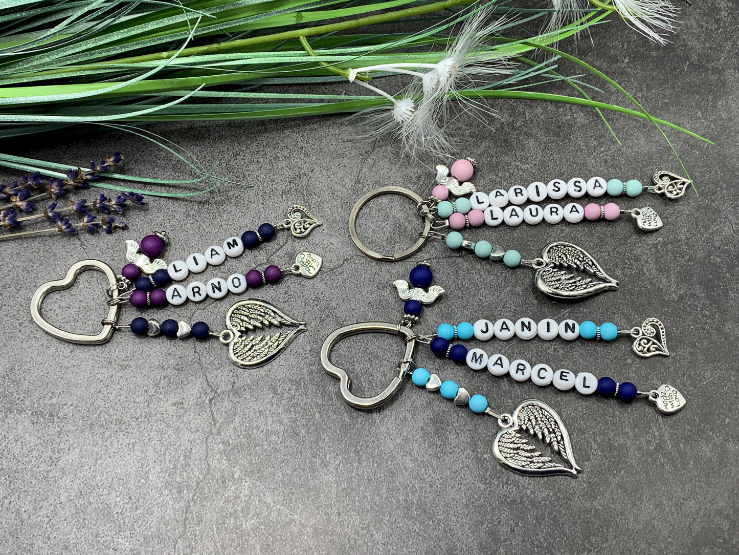 Schlüsselanhänger Name der Familie - Perlen Acryl bis 5 Namen möglich -  Geschenk Mama Oma Geburt Liebe -  viele Farben - personalisierbar
