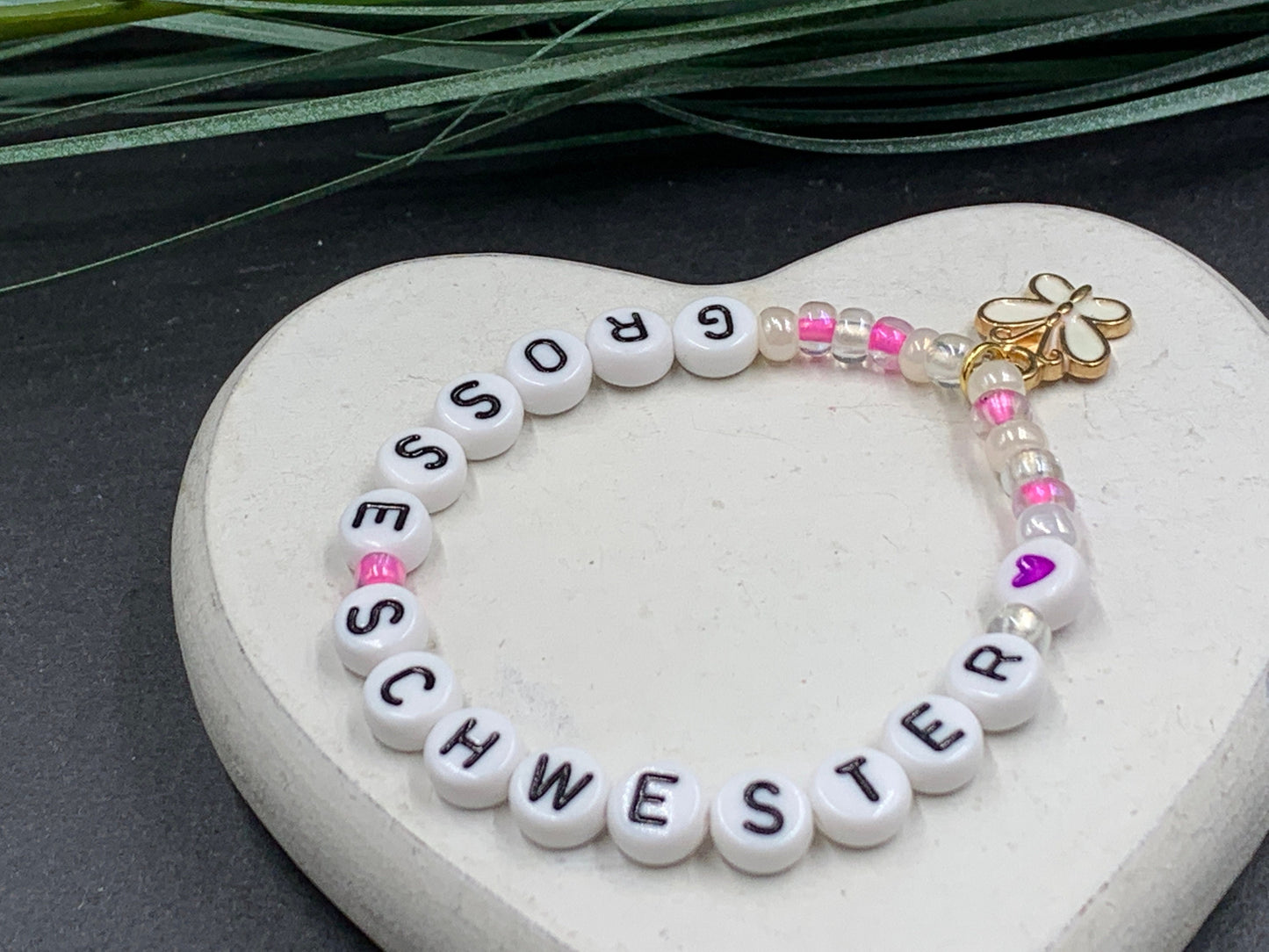 Perlenarmband Grosse Schwester Rosa - Geschenk Schwesterherz kleiner Bruder Familie Mädchenarmband - Wunschfarbe - personalisierbar