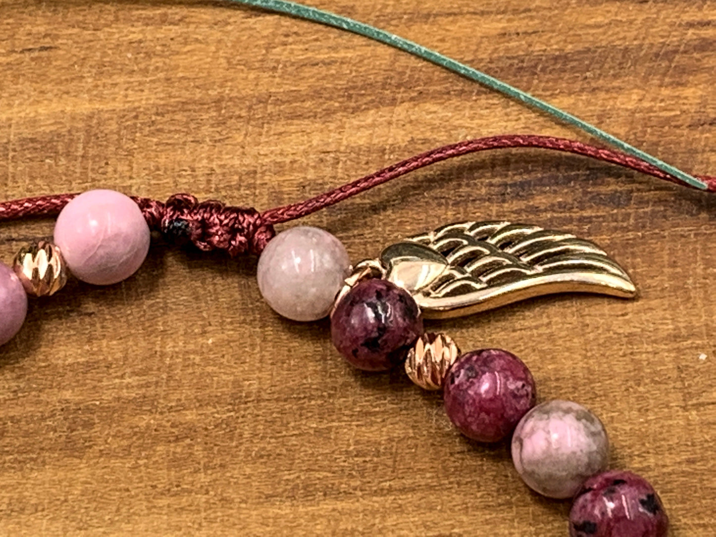 Perlenarmband Rhodonit Achat Makramee Perlen Roségold Vergoldet - Wunschdatum Andenken an wichtiges Datum Geschenk Geburt Hochzeit Liebe