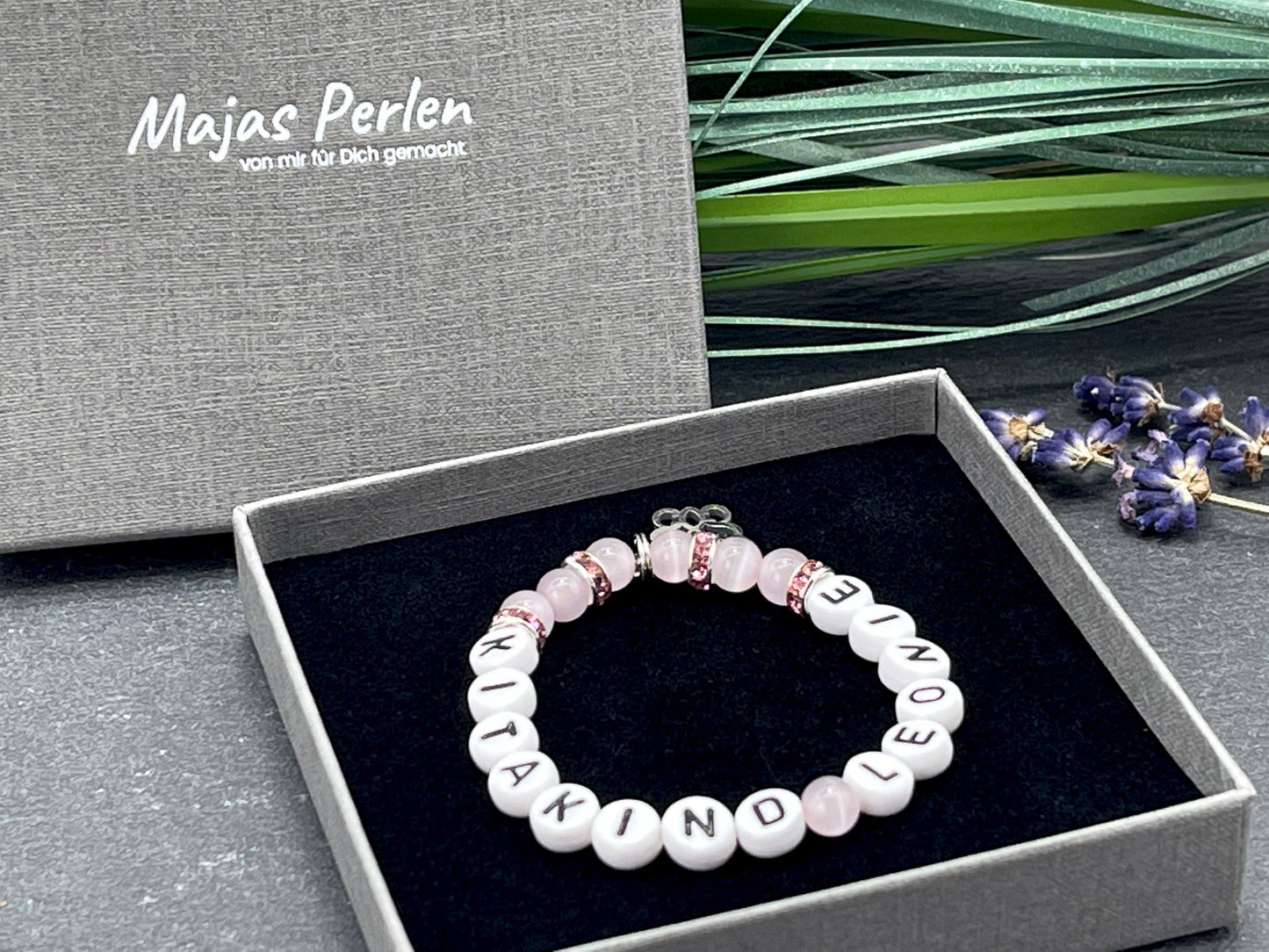 Perlenarmband Kitakind - Cateyeperlen Strassrondelle Rosa - erster Kitatag - rosa flieder weiß - Geschenk für Kinder Mädchen - anpassbar