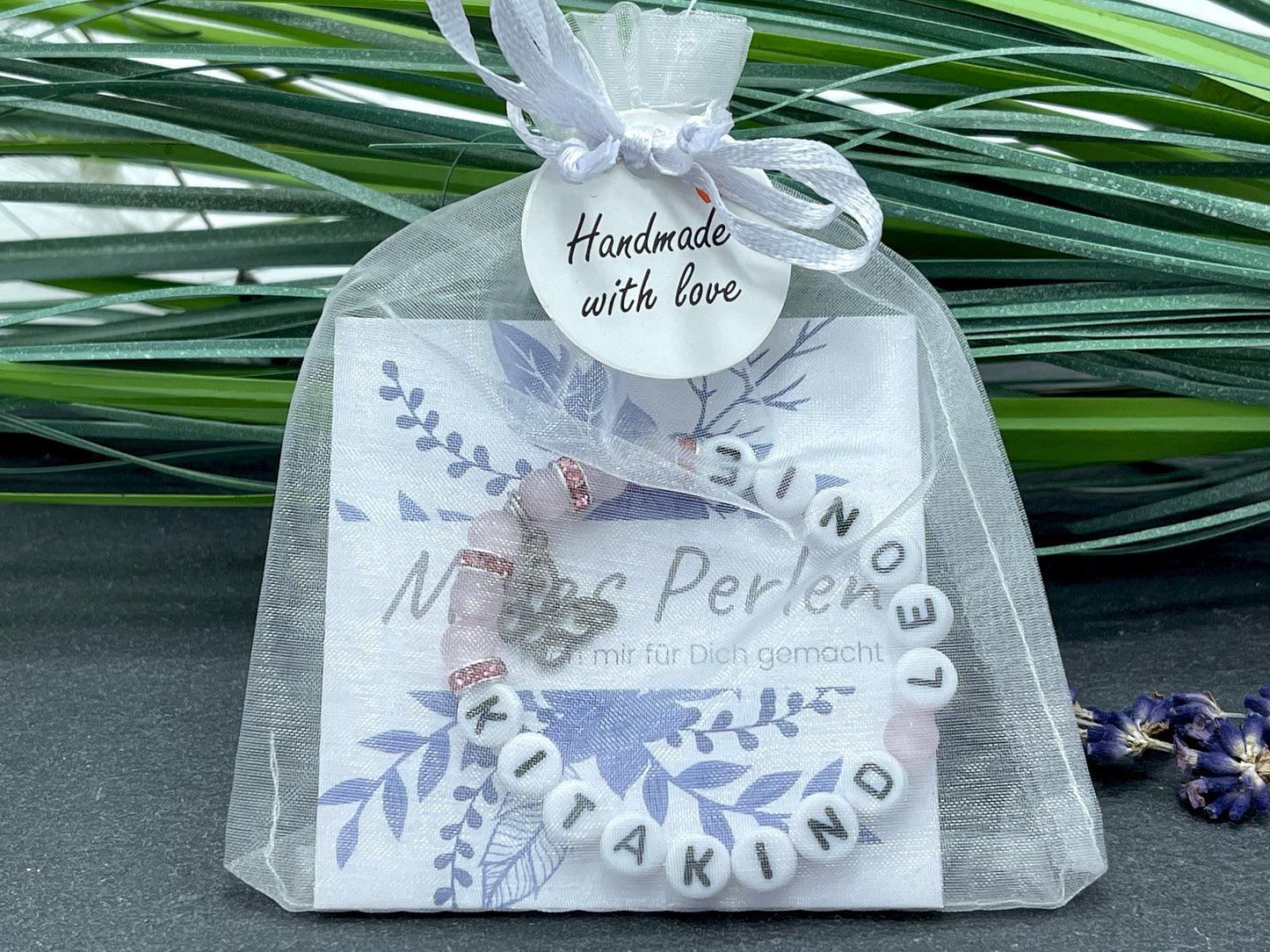 Perlenarmband Kitakind - Cateyeperlen Strassrondelle Rosa - erster Kitatag - rosa flieder weiß - Geschenk für Kinder Mädchen - anpassbar