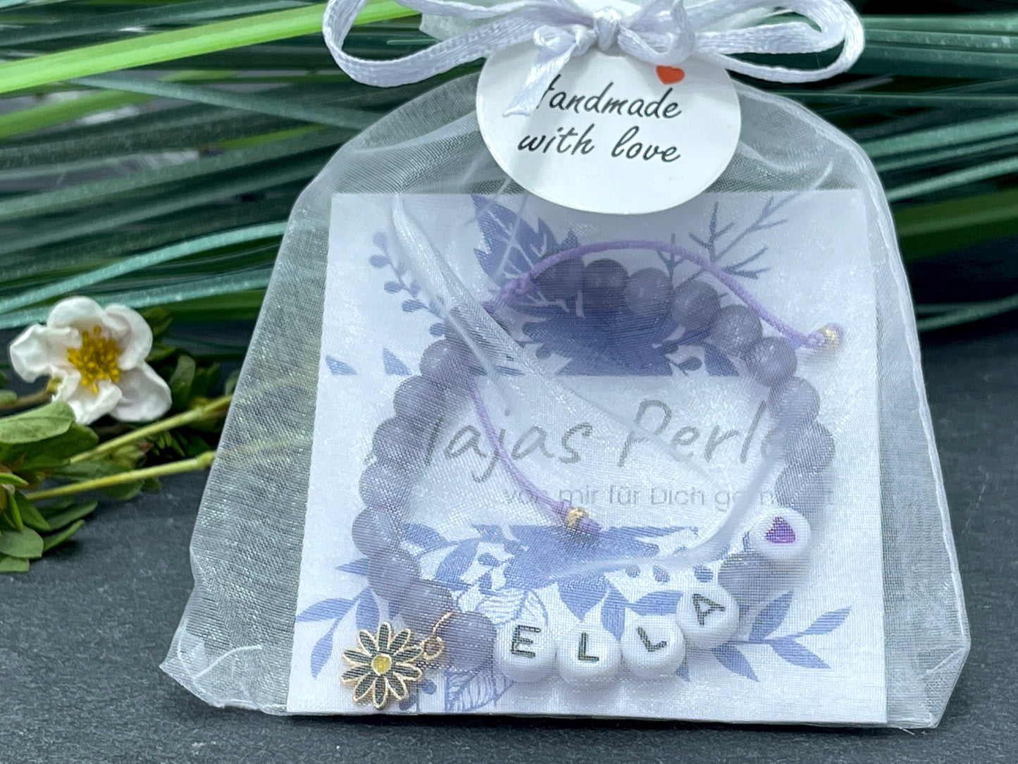 Armband mit Namen Ella Cateyeperlen Flieder Makramee - Geschenk Mädchen - Namensarmband viele Farben personalisierbar KInderarmband Baby