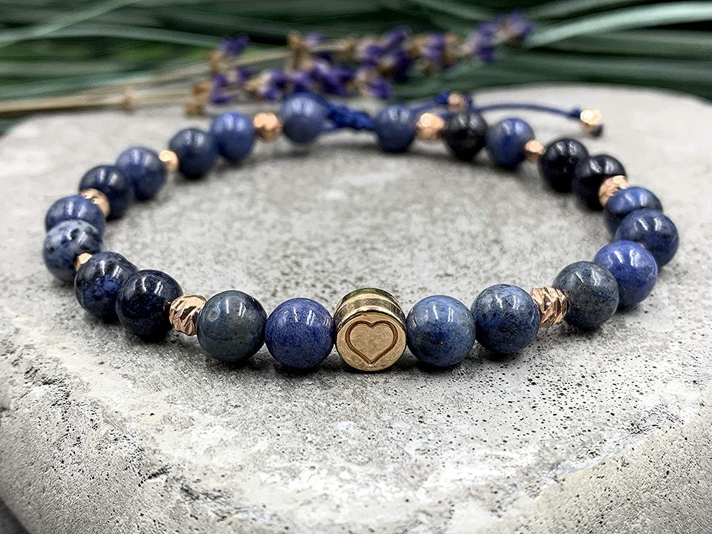 Armband Dumortierit echt  6 mm Facettenperlen Roségold plated - Makramee Größe einstellbar - Geschenk Geburtstag Mama Lieblingsmensch
