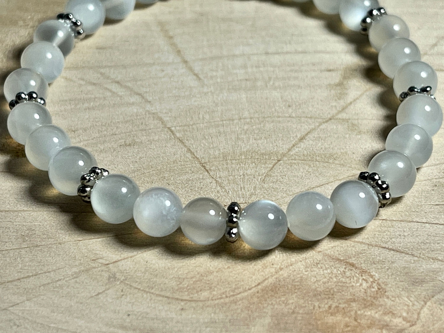 Armband Mondstein mit Lebensbaum - Daisyperle echt Platiniert - Geburtsstein Juni - Perlen 6 mm - Apatit Turmalin Bergkristall Amazonit uvm.