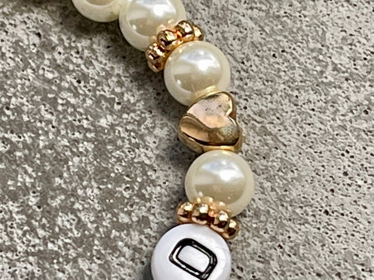 Perlenarmband Blumenkind hochwertig gewachste Glasperlen Perlmuttimitat - Geschenk Blumenmädchen Brauttochter Andenkenarmband heiraten