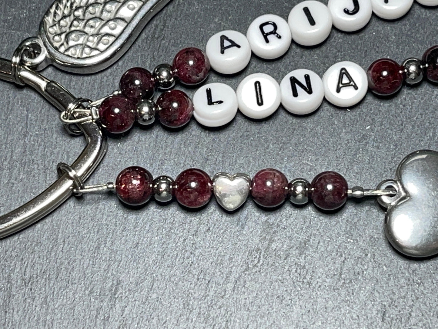 Schlüsselanhänger Perlen bis 5 Namen Granat echt - Geschenk Mama Oma Tante Liebe Geburt Familie - viele Edelsteine - personalisierbar