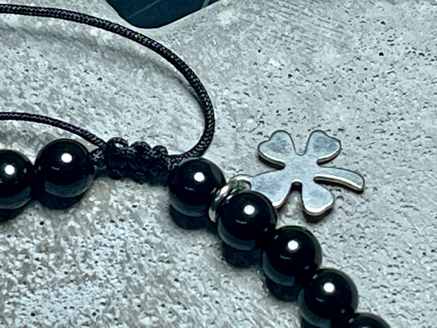 Armband Fuck Cancer Turmalin Makramee - Geschenk Aufmunterung Genesung Brustkrebs Wunschedelstein - starker Schutzstein Perlenarmband