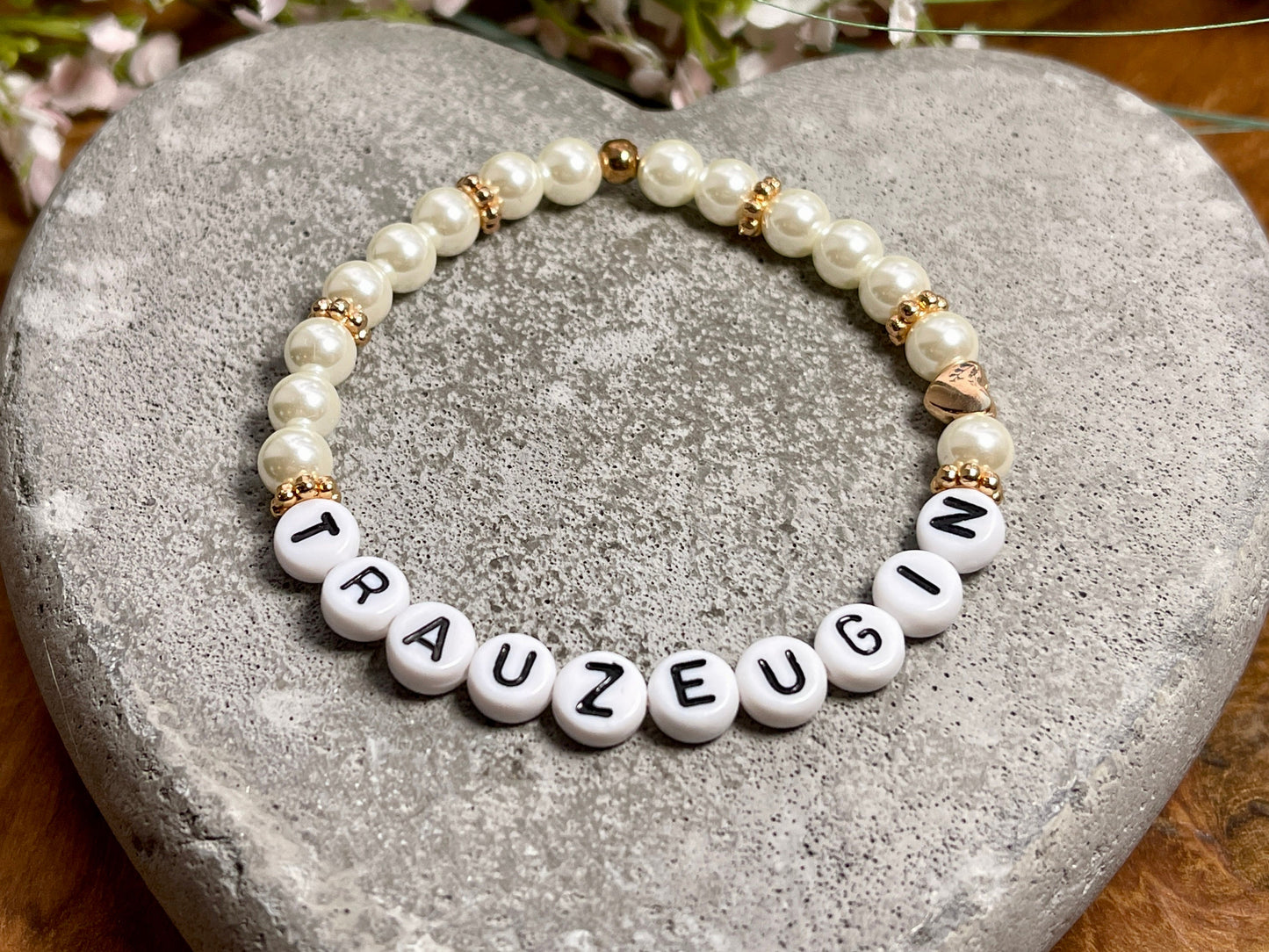 Perlenarmband Trauzeugin gewachste Glasperlen Perlmuttimitat Rosègold - Geschenk Brautmama Brautjungfer Erinnerungsarmband Hochzeit