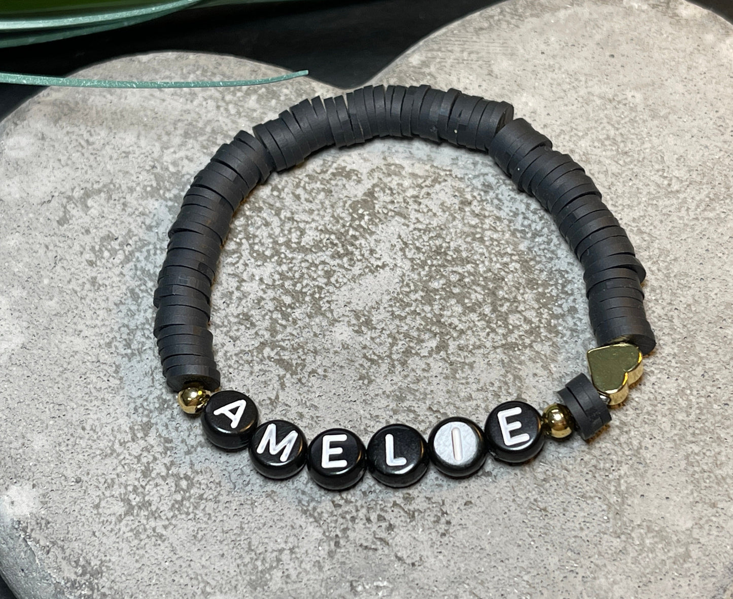 Namensarmband Katsuki Schwarz Gold- Größe 12 cm bis 20 cm- viele Farben- Geschenk für Mädchen Junge Kind Kinderarmband Freundschaft Keishi