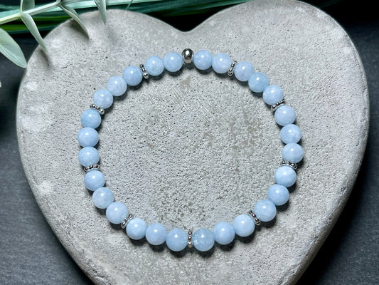 Armband Aquamarin mit Daisyperlen hochwertig Platiniert - esoterisches Armband Halschakra - Perlenarmband echte Edelsteine personalisierbar