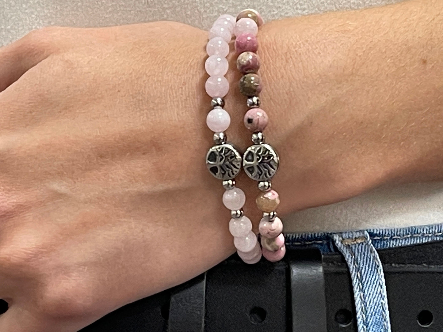 Armband Rhodonit Lebensbaum Edelstahl Silber oder Gold - Perlenarmband für Verzeihen Optimismus Begeisterung - Spiritueller Schmuck unisex