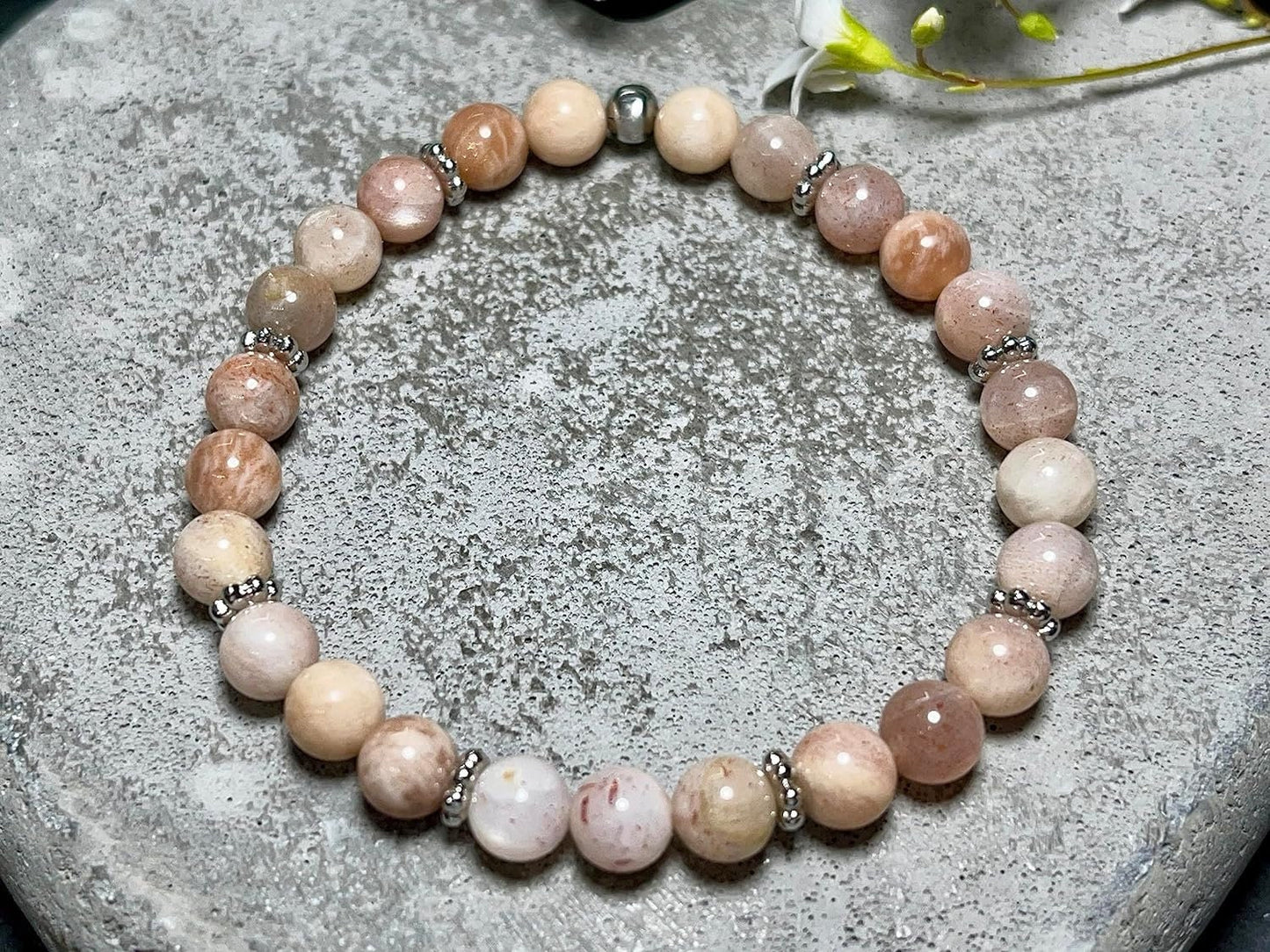 Mondstein Sonnenstein Mix Armband mit Perlen 6mm Daisyperlen echt Platiniert oder Vergoldet - Handmade Perlenarmband Herzenswärme Heiterkeit