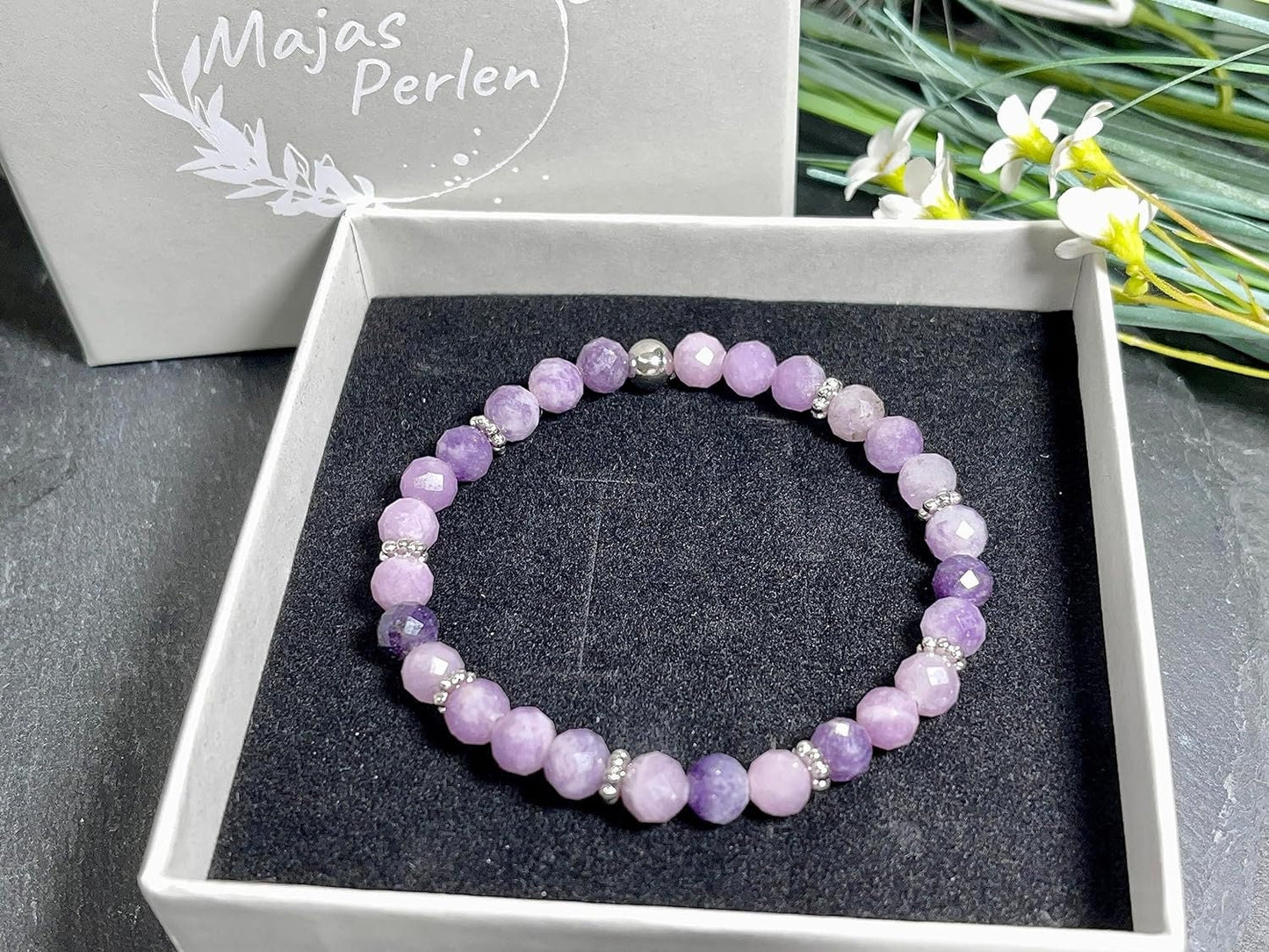 Sugilith Armband mit Perlen echt 6mm Daisyperlen echt platiniert oder vergoldet - esoterisches Armband Schutz emotionale Heilung