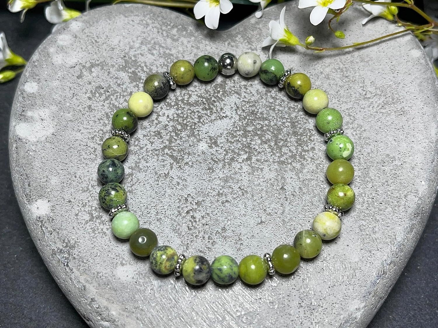 Serpentin Armband mit Perlen echt 6mm Daisyperlen echt Platiniert oder Vergoldet - Handmade Perlenarmband für Beruhigung Ausgleich Schutz