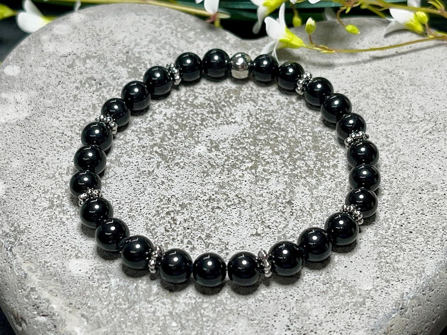 Turmalin Armband Perlen echt 6mm Daisyperlen echt Platiniert oder Vergoldet - Handmade Perlenarmband Schutz Kraft und Stärke - Schutzstein