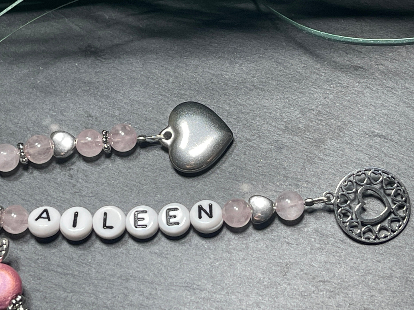 Schlüsselanhänger Rosenquarz mit bis 5 Namen Rosenquarz echt - Geschenk Mama Lieblingsmensch Liebe Geburt Freundin - verschiedene Edelsteine