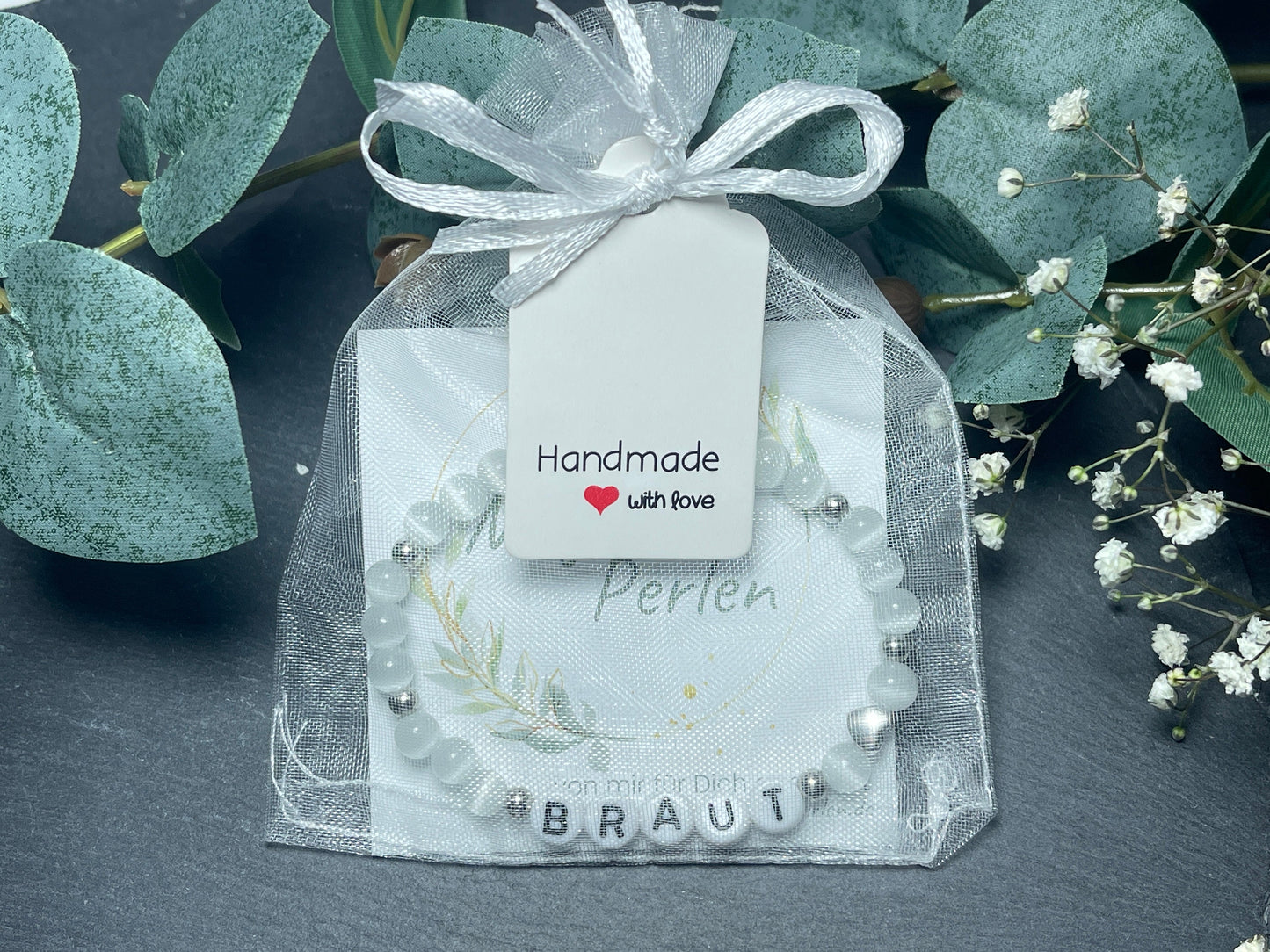 Armband Braut Weiß Cateyeperlen - Geschenk für Junggesellinnenabschied JGA Trauzeugin Brautjungfer Hochzeit - personalisierbar