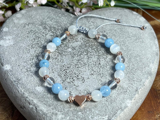 Armband Mondstein Bergkristall Aquamarin Makramee - Facettenperlen Roségold plated -  Perlenarmband Klarheit Kommunikation innerer Frieden