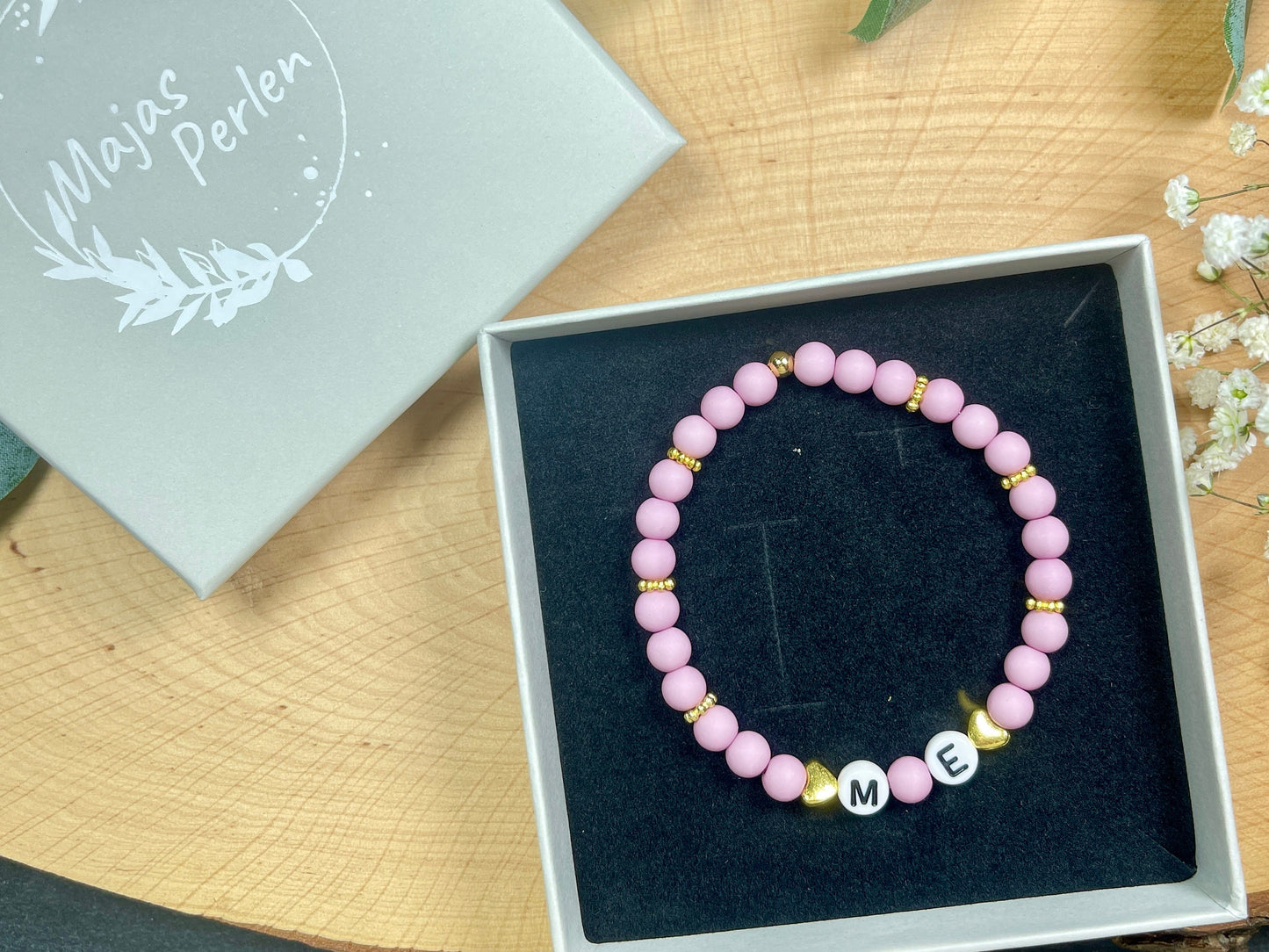 Armband mit Initialen Acryl Fliederrosa mit Gold - Geschenk Mama Freundschaft Kinderarmband personalisiert -  Wunschfarbe - viele Farben