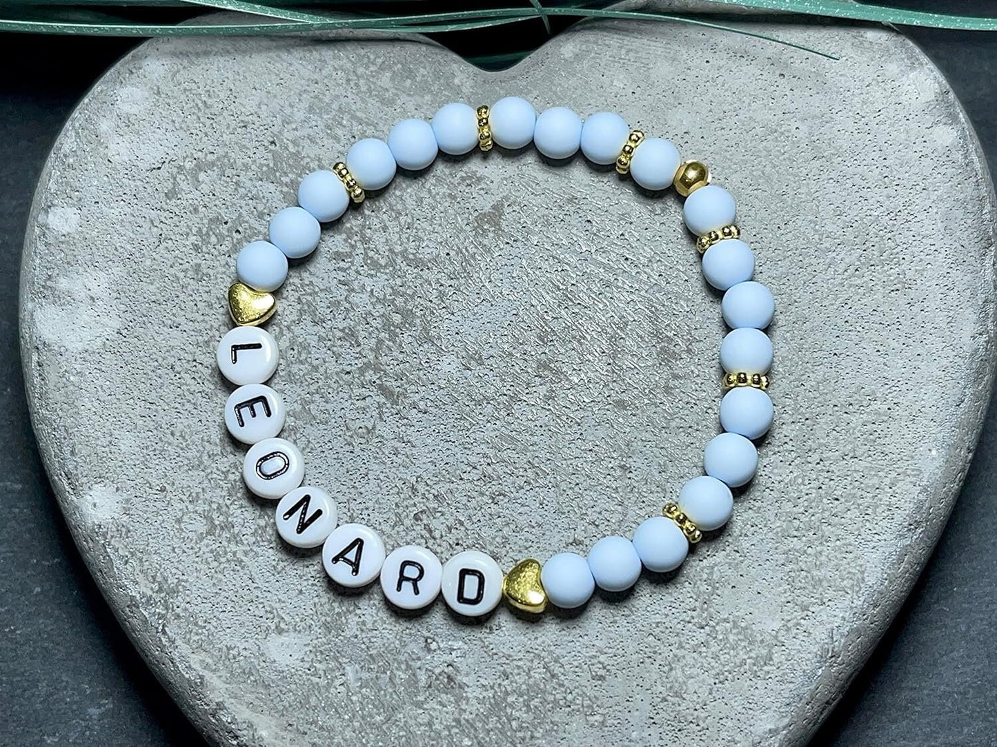 Armband mit Namen Acryl Hellblau mit Gold - Geschenk Mama Freundschaft Kinderarmband personalisiert -  Wunschfarbe - viele Farben