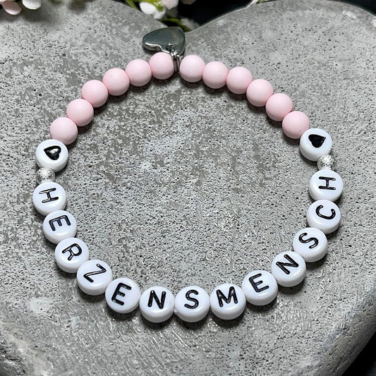 Armband Herzensmensch Zartrosa Acryl - Geschenk Lieblingsmensch Namensarmband Freundschaft personalisiert -  Wunschfarbe - viele Farben