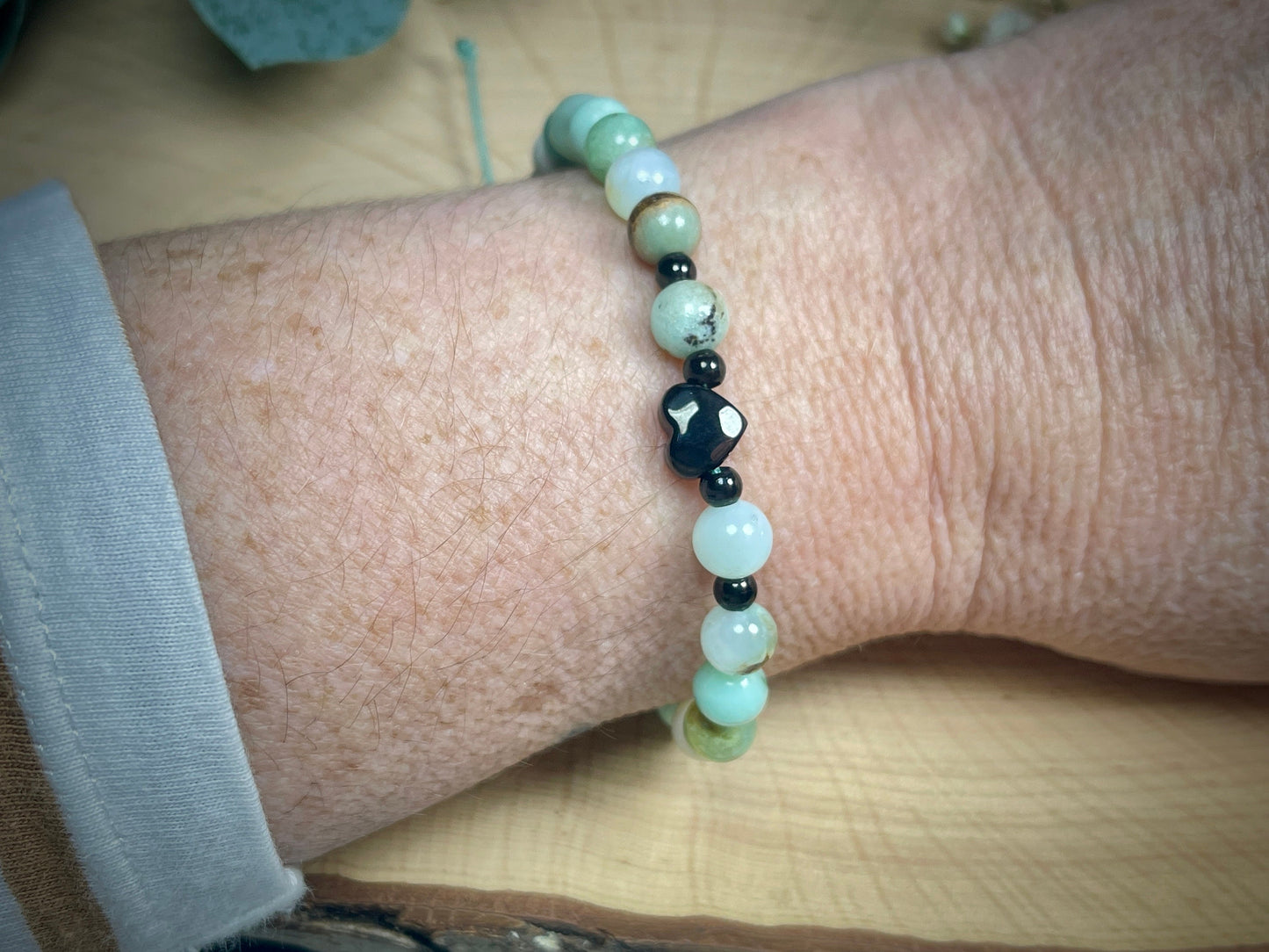Armband Chrysopras Herz Edelstahl Ionisiert Makramee verstellbar - Perlenarmband Harmonie Vertrauen Geborgenheit- Spiritueller Schmuck