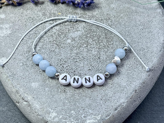Majas Perlen Armband mit Namen Aquamarin Herz DQ - alle Größen einstellbar XS bis XXL - echte Edelsteine und Edelstahl - Unisex