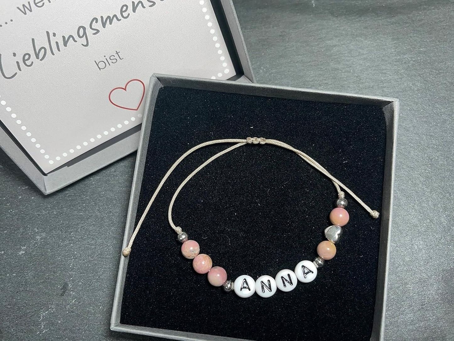 Majas Perlen Armband mit Namen Rhodonit Herz DQ - alle Größen einstellbar XS bis XXL - echte Edelsteine und Edelstahl - Unisex