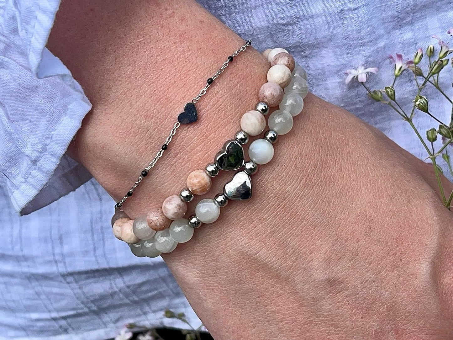 Armband Mondstein Sonnenstein Mix Herz Edelstahl Silber - Perlenarmband Weiblichkeit Heiterkeit Herzenswärme - Spiritueller Schmuck Damen