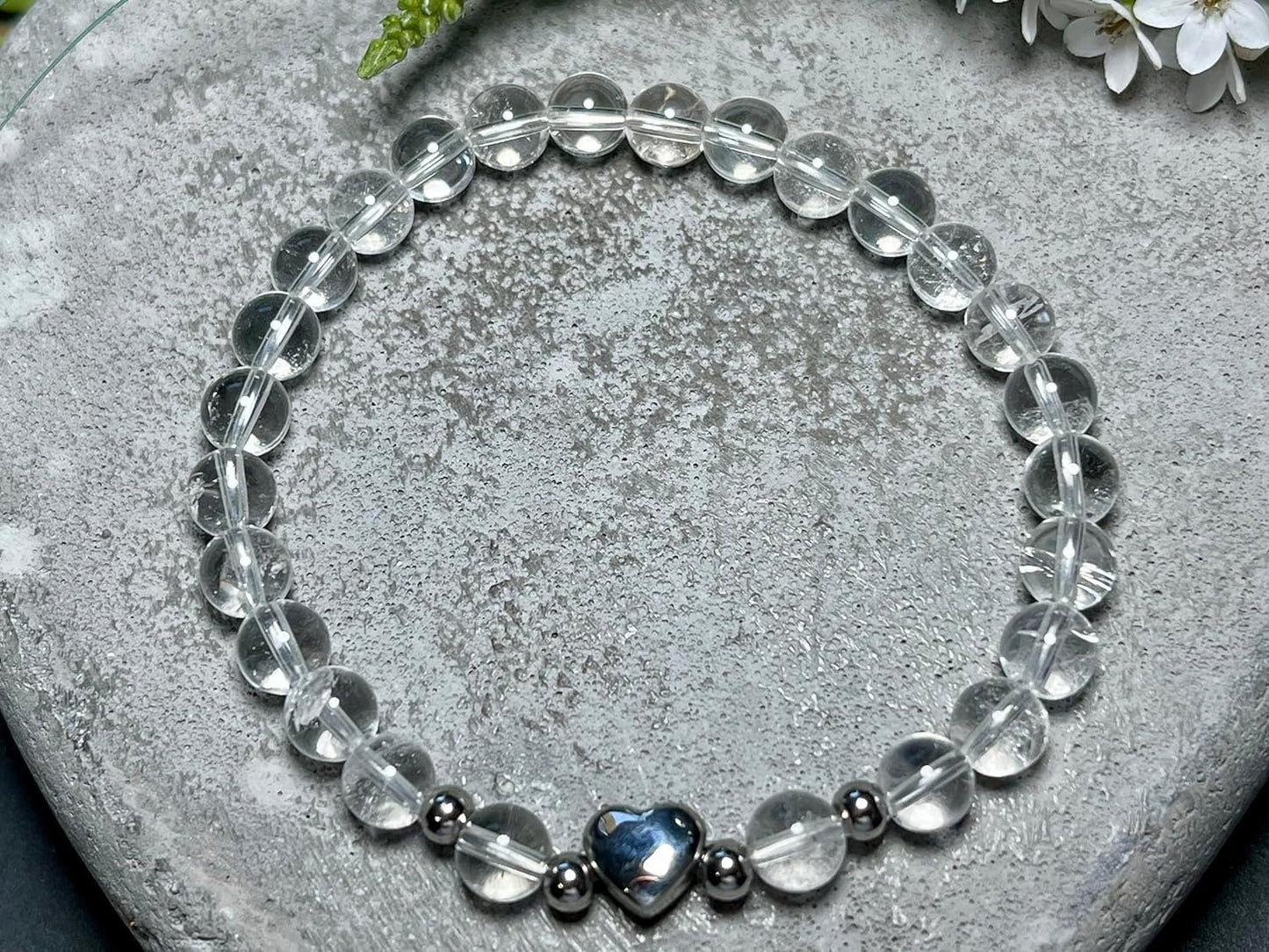 Armband Bergkristall Herz Edelstahl Silber - Perlenarmband Selbstbewusstsein Liebe Glück Frieden - Spiritueller Schmuck Damen Mädchen