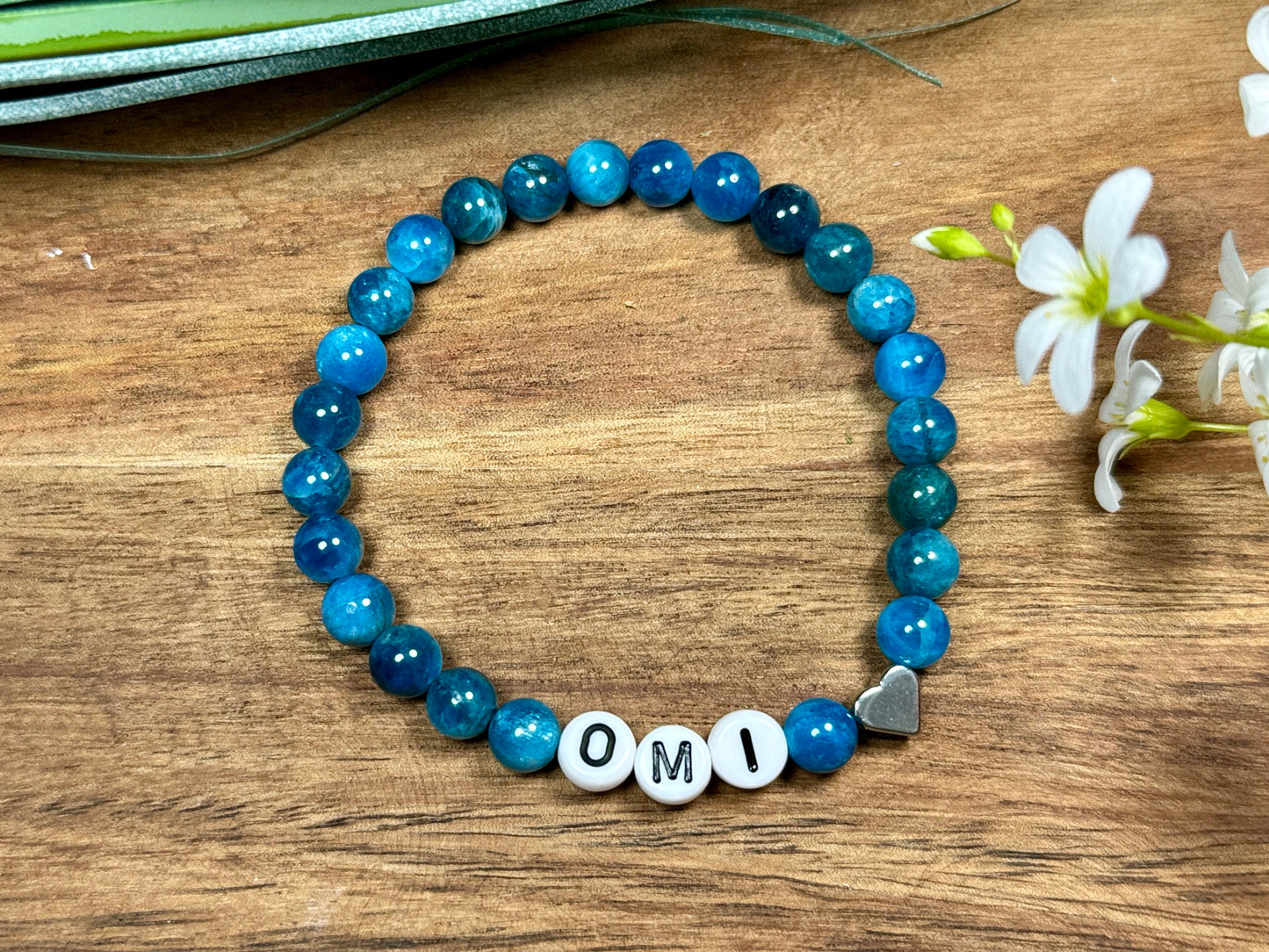 Armband Apatit mit Namen echte Naturperlen Herz platiniert - Namensarmband Geschenk Mama Geburt Freundin Lieblingsmensch - personalisierbar