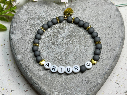 Armband mit Namen Acryl Anthrazit mit Gold - Geschenk Mama Freundschaft Kinderarmband personalisiert -  Wunschfarbe - viele Farben