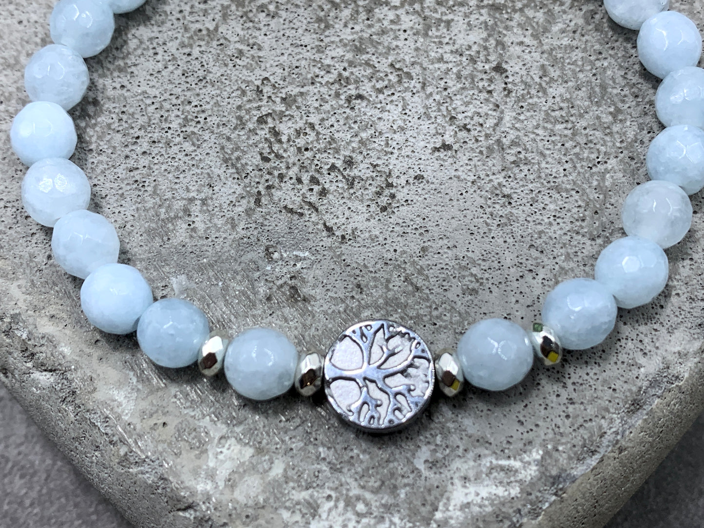Armband Aquamarin facettiert Lebensbaum Hämatit Makramee - Wunschedelstein - Geburtsstein März - Handmade personalisierbar