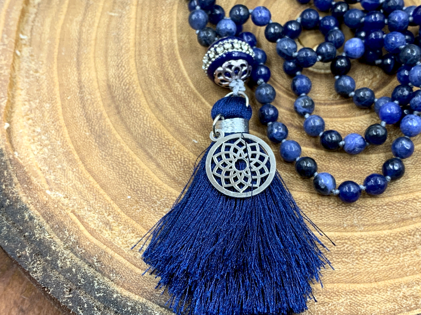 Malakette Sodalith handgeknotet - Meditationskette 108 Perlen Halskette - Gebetskette Yoga - Handmade personalisierbar