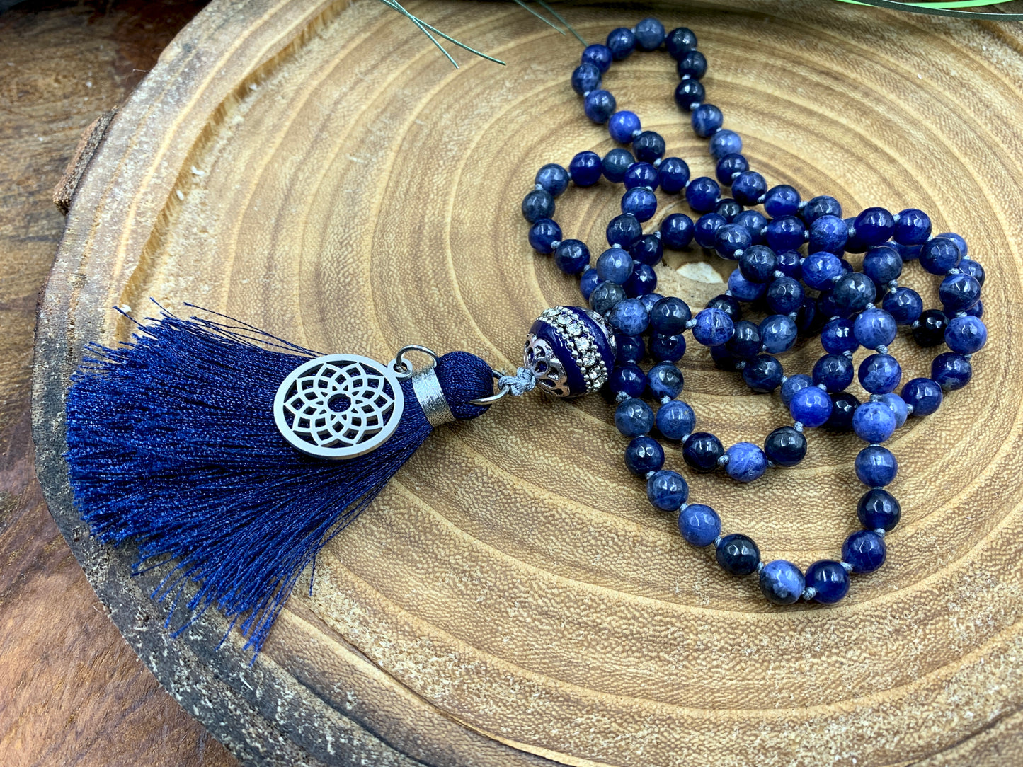 Malakette Sodalith handgeknotet - Meditationskette 108 Perlen Halskette - Gebetskette Yoga - Handmade personalisierbar
