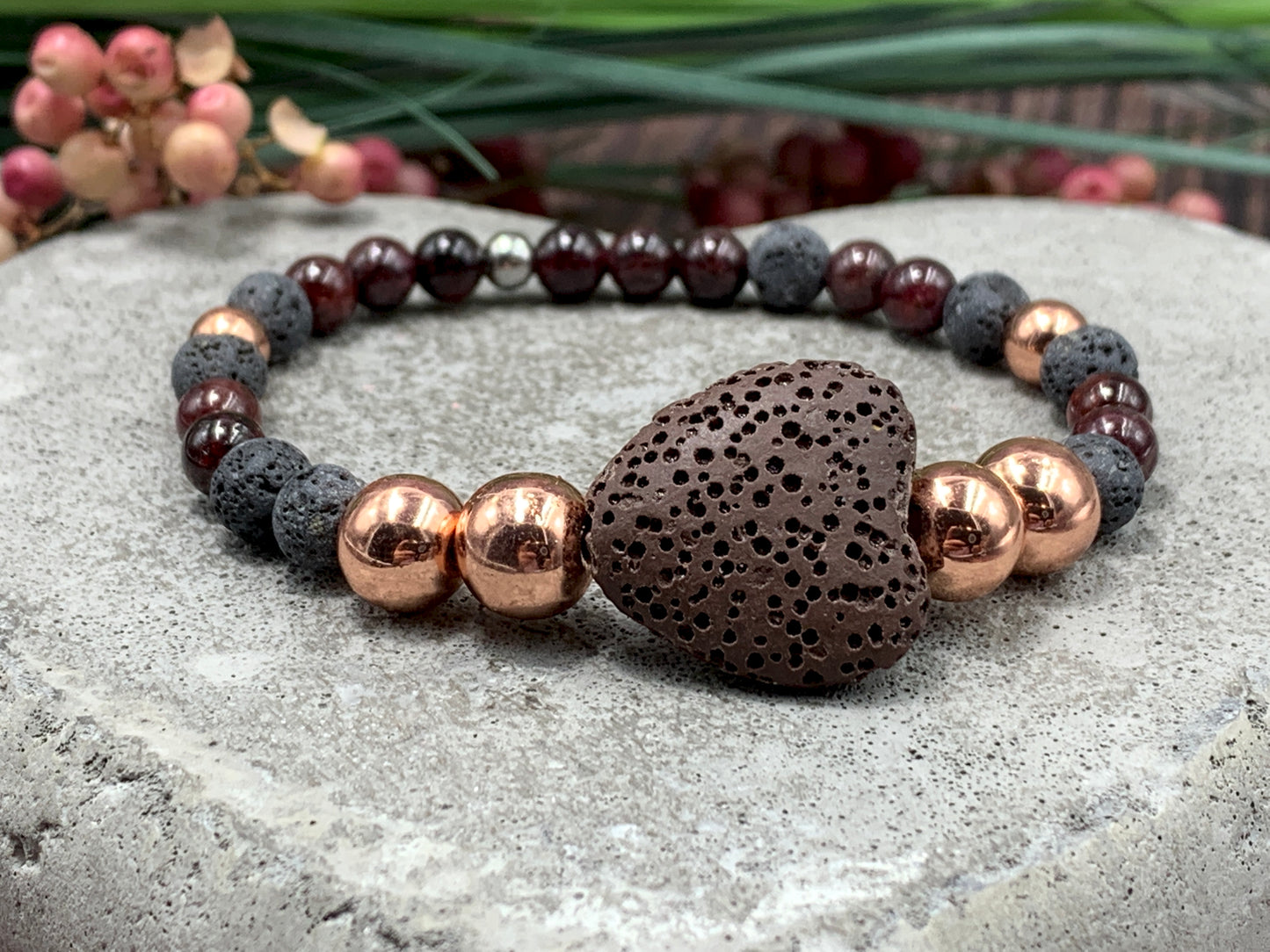 Armband Diffuser Granat Lava Hämatit, Schmuck für ätherische Öle, Duftarmband