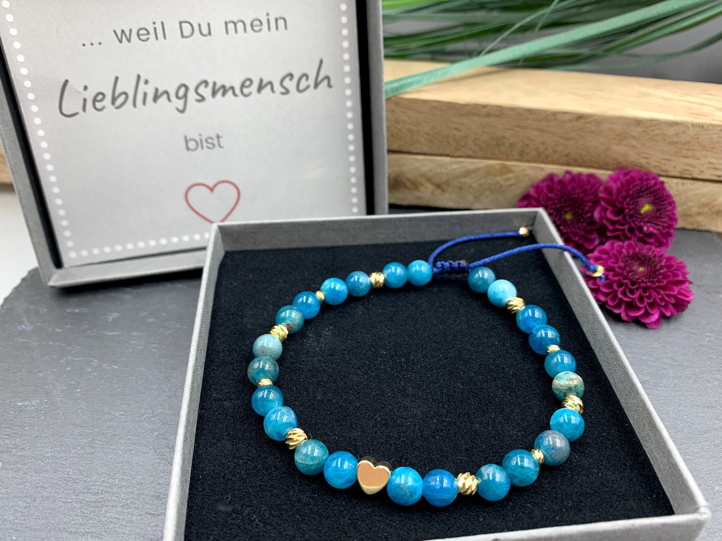 Armband Apatit Naturstein - Facettenperlen echt Gelbgold plated - Makramee Größe verstellbar - Handamade personalisierbar