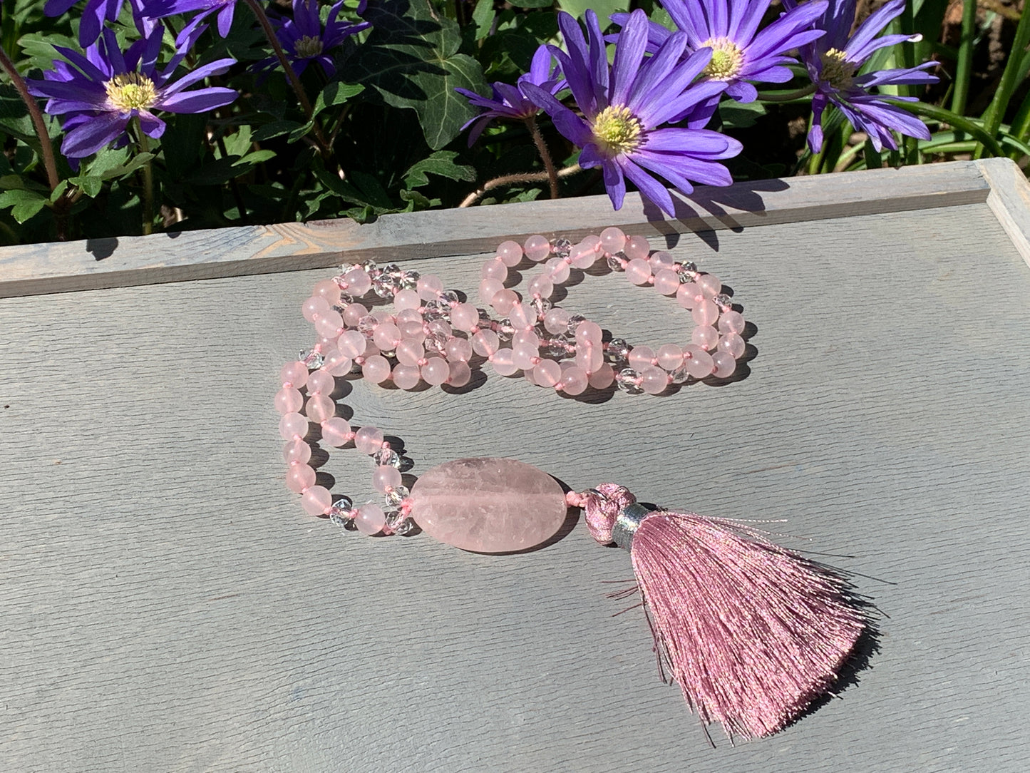 Malakette Rosenquarz handgeknotet - Meditationskette 108 Perlen Halskette - Gebetskette Yoga - Handmade personalisierbar