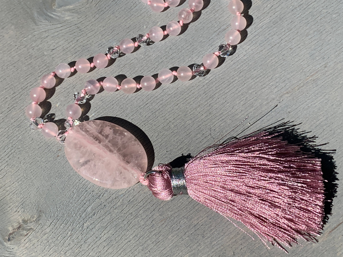 Malakette Rosenquarz handgeknotet - Meditationskette 108 Perlen Halskette - Gebetskette Yoga - Handmade personalisierbar